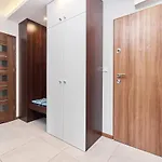 Nowa Teczowa Promenada Staromiejska By Renters Appartamento *