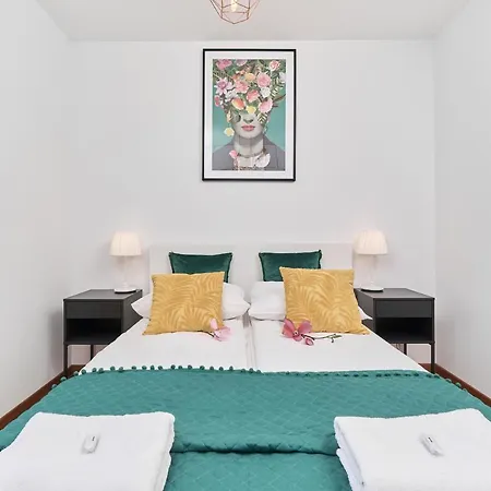 Апартаменты Nowa Teczowa Promenada Staromiejska By Renters *