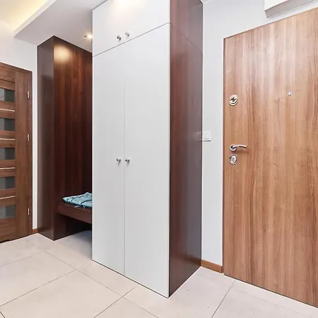 Nowa Teczowa Promenada Staromiejska By Renters Апартаменты *