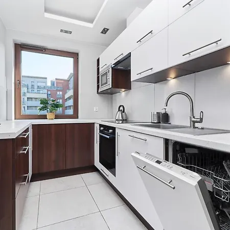 Nowa Teczowa Promenada Staromiejska By Renters Апартаменты Вроцлав