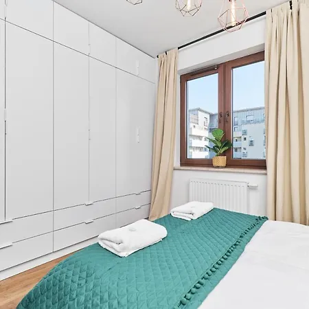 アパート Nowa Teczowa Promenada Staromiejska By Renters *