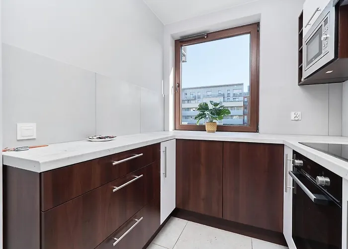 Nowa Teczowa Promenada Staromiejska By Renters Вроцлав