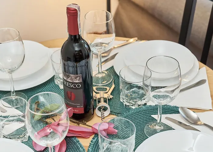 Nowa Teczowa Promenada Staromiejska By Renters Вроцлав